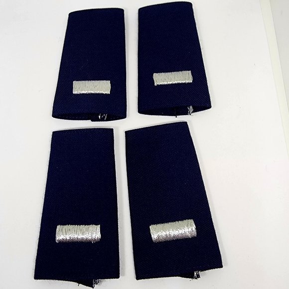 U.S. Air Force Epaulets - Shoulder Board Marks O-2 1st Lieutenant - Navy Blue - Picture 3 of 7